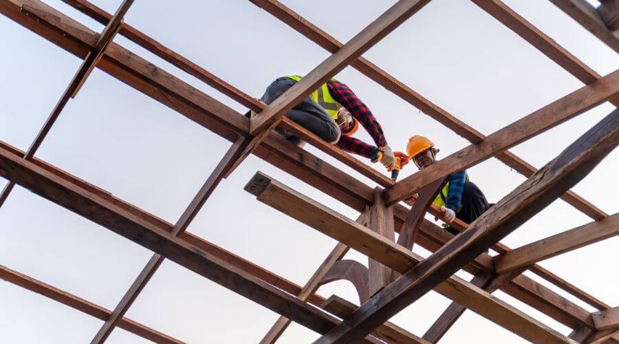 Professional New roof installation in Pompeii, MI